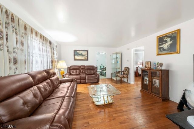 34 Young Ave, Hillside Twp., NJ 07205