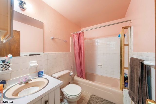 34 Young Ave, Hillside Twp., NJ 07205