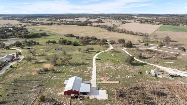 7993 Fm 487 W, Florence, TX 76527