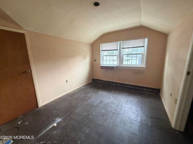 840 Brookside Avenue, Keyport, NJ 07735
