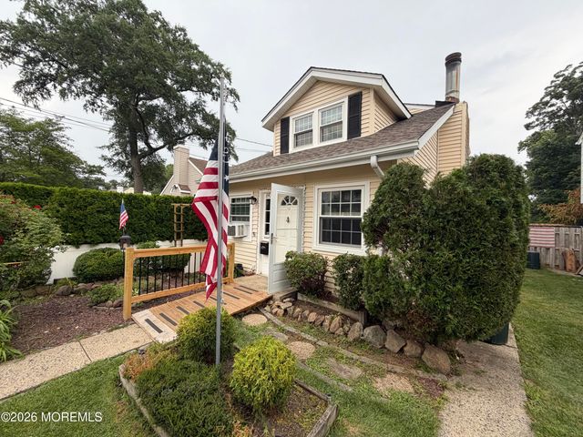 840 Brookside Avenue, Keyport, NJ 07735
