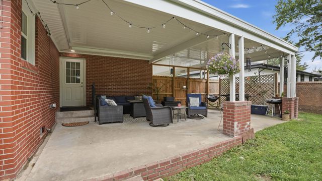 506 Johnson St, Manchester, TN 37355