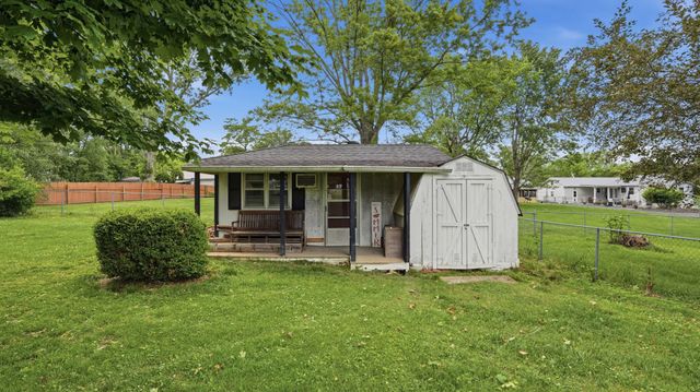 506 Johnson St, Manchester, TN 37355