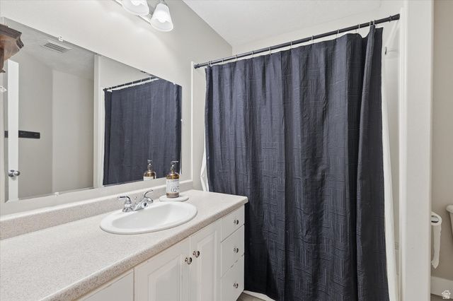 353 E ROBIN ST, Smithfield, UT 84335