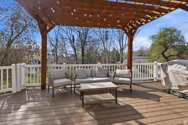 353 E ROBIN ST, Smithfield, UT 84335