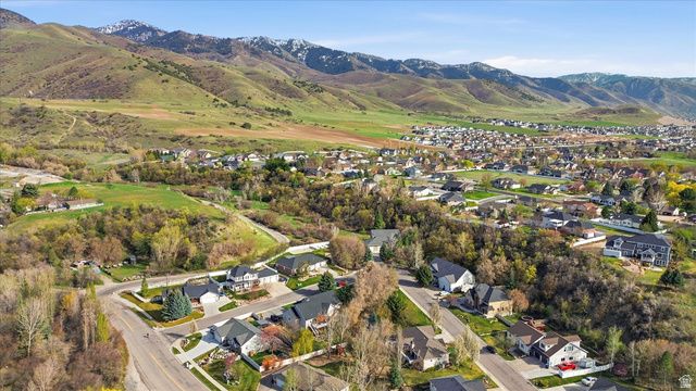 353 E ROBIN ST, Smithfield, UT 84335