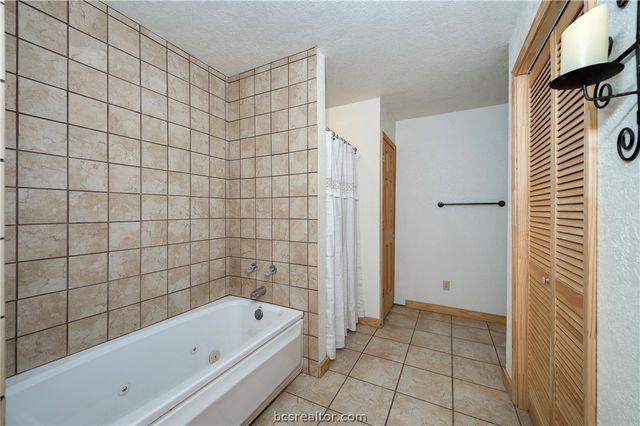 3745 Fm-166, Caldwell, TX 77836