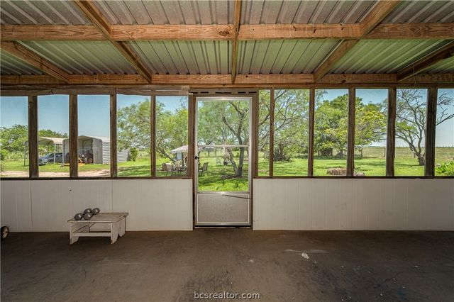3745 Fm-166, Caldwell, TX 77836