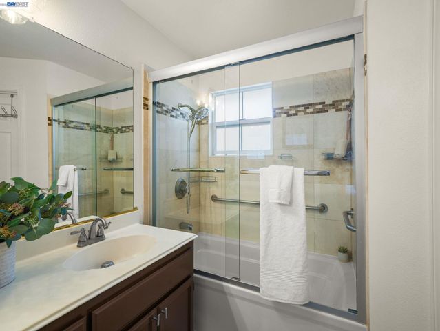 3454 Dayton Cmn, Fremont, CA 94538