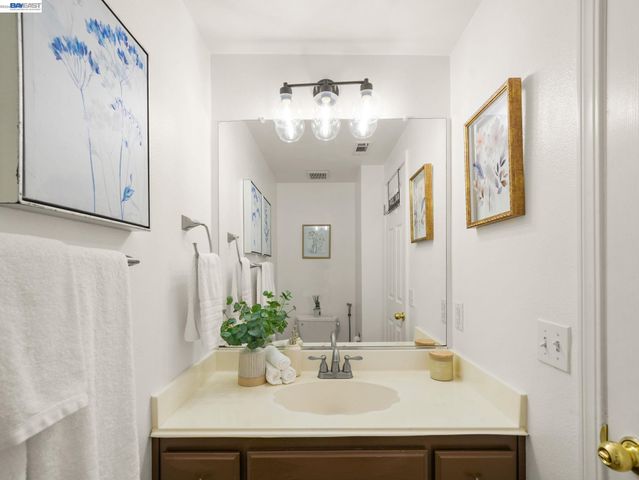 3454 Dayton Cmn, Fremont, CA 94538