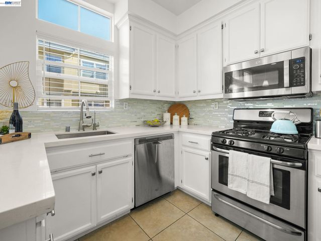 3454 Dayton Cmn, Fremont, CA 94538