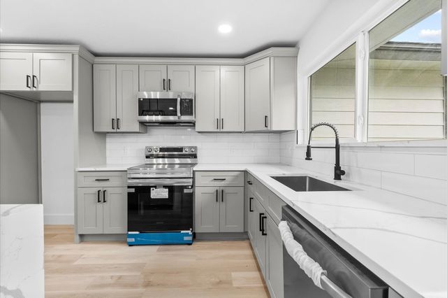 3816 Kaplan Drive, Pasadena, TX 77503