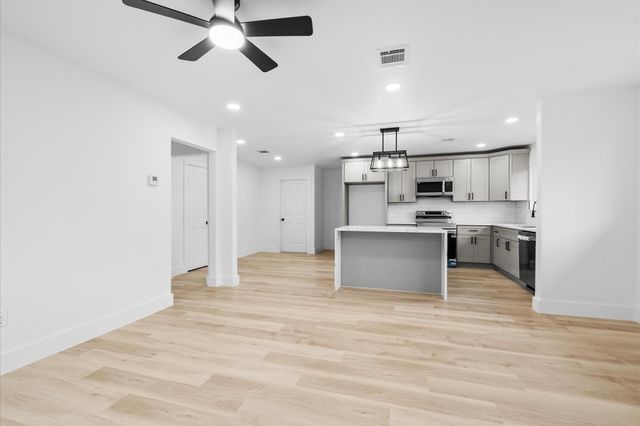 3816 Kaplan Drive, Pasadena, TX 77503