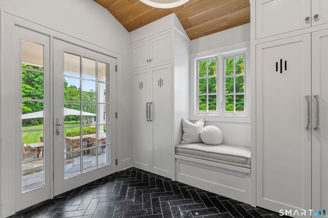 474 Brookside Road, New Canaan, CT 06840