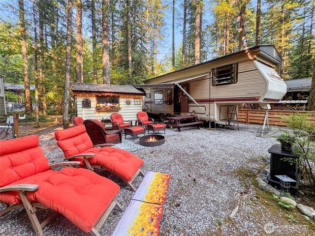 175 6 Chanterelle Drive, Deming, WA 98266