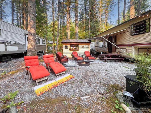 175 6 Chanterelle Drive, Deming, WA 98266