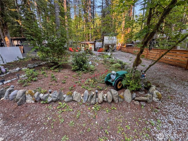 175 6 Chanterelle Drive, Deming, WA 98266
