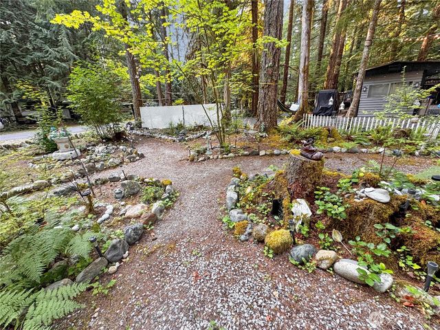 175 6 Chanterelle Drive, Deming, WA 98266