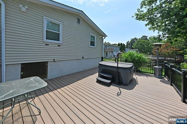 58 Grove Street, Wanaque, NJ 07465