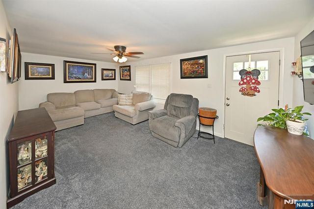 58 Grove Street, Wanaque, NJ 07465