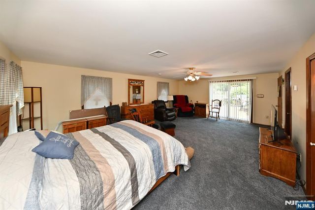 58 Grove Street, Wanaque, NJ 07465
