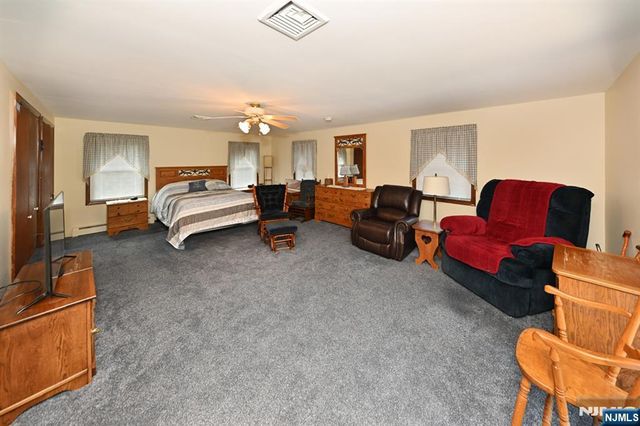58 Grove Street, Wanaque, NJ 07465