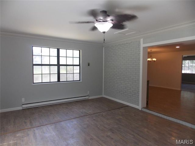 2015 Snider Road, Poplar Bluff, MO 63901