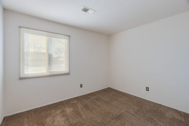 1351 Golden Eye Loop NE, Rio Rancho, NM 87144