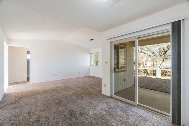 1351 Golden Eye Loop NE, Rio Rancho, NM 87144