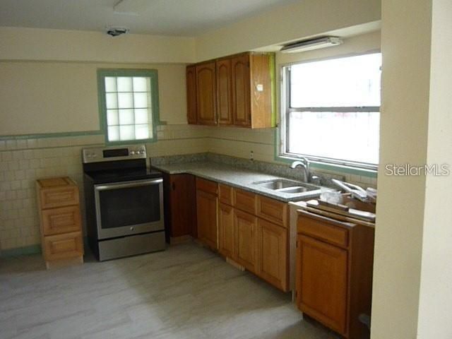 2414 E 8TH AVENUE, Tampa, FL 33605