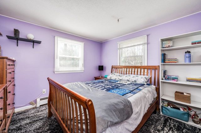 12 Westgate Road, Derry, NH 03038