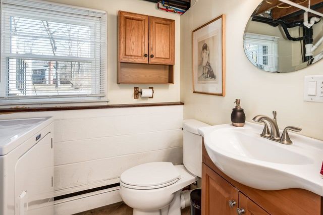 12 Westgate Road, Derry, NH 03038