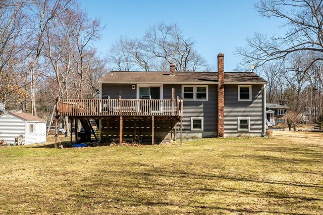 12 Westgate Road, Derry, NH 03038