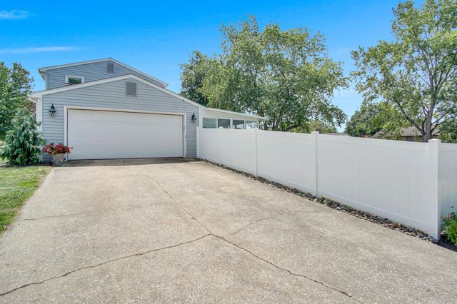 1924 ESTHER DR, Carlisle, PA 17013