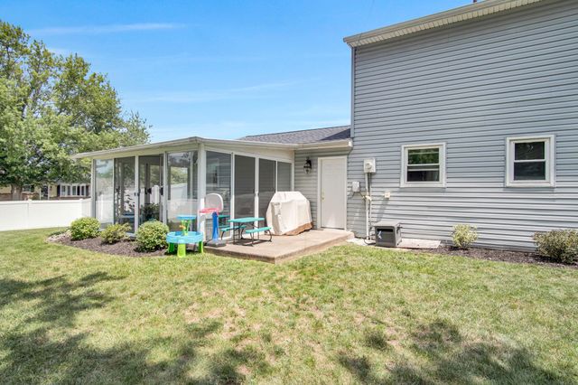 1924 ESTHER DR, Carlisle, PA 17013