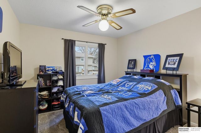 14210 Woolworth Circle, Omaha, NE 68144