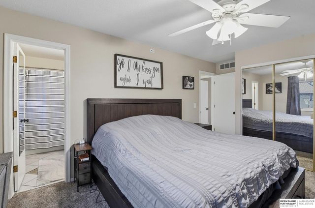 14210 Woolworth Circle, Omaha, NE 68144