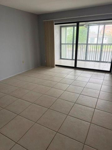 1400 MINEO DRIVE 12T, Punta Gorda, FL 33950