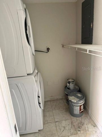 1400 MINEO DRIVE 12T, Punta Gorda, FL 33950