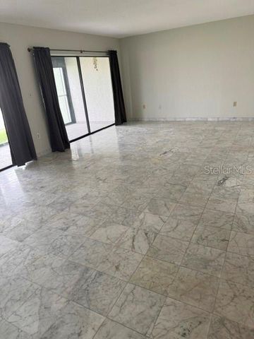 1400 MINEO DRIVE 12T, Punta Gorda, FL 33950