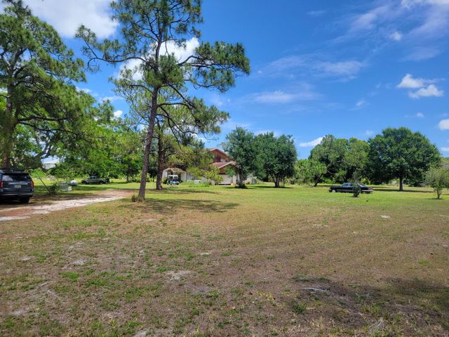 9610 Orange Avenue, Fort Pierce, FL 34945