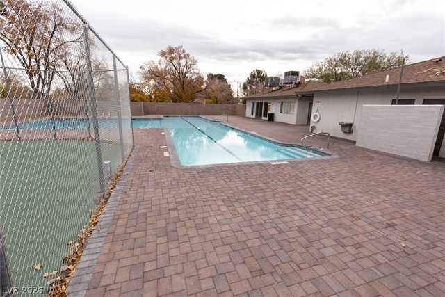 1558 Elizabeth Avenue 2, Las Vegas, NV 89119