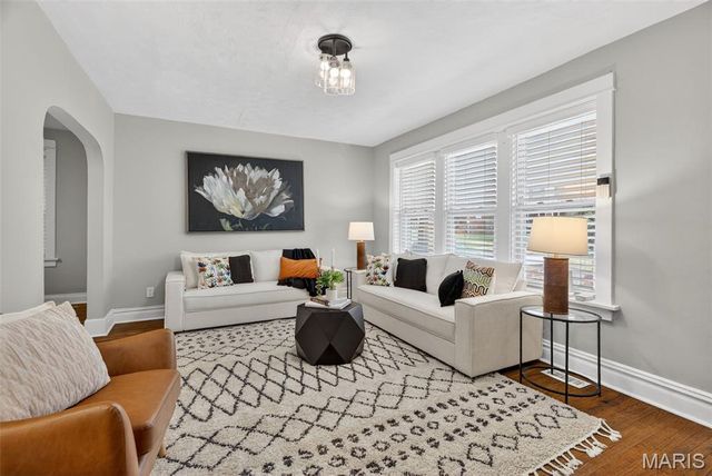 3921 Miami Street, St Louis, MO 63116