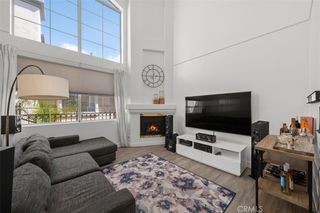 7110 La Tijera J202, Los Angeles, CA 90045