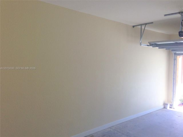690 Amador Ln 2, West Palm Beach, FL 33401