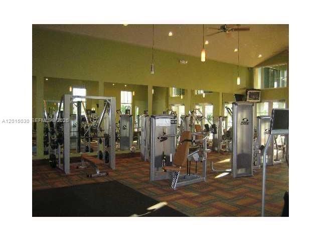 690 Amador Ln 2, West Palm Beach, FL 33401