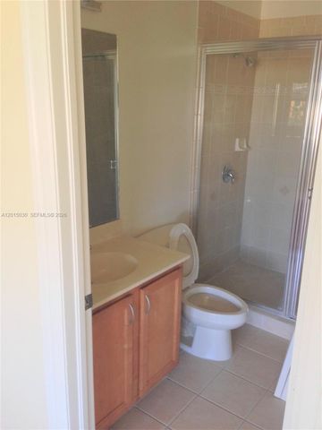 690 Amador Ln 2, West Palm Beach, FL 33401