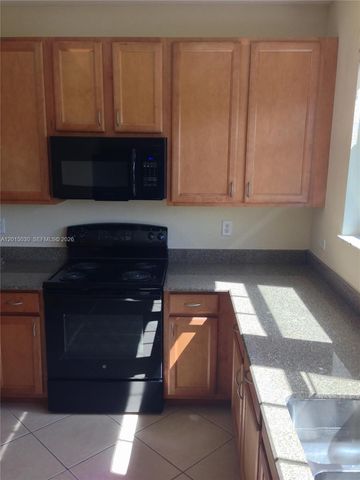 690 Amador Ln 2, West Palm Beach, FL 33401