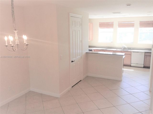 690 Amador Ln 2, West Palm Beach, FL 33401