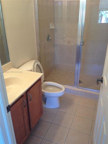 690 Amador Ln 2, West Palm Beach, FL 33401